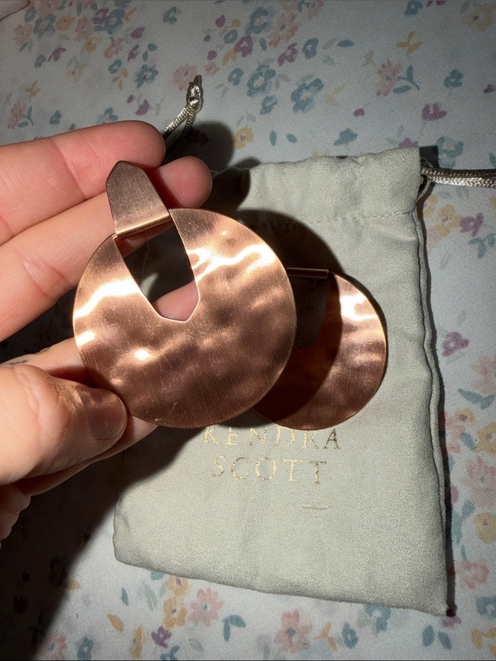 Kendra Scott Copper-Tone Disc Drop Earrings - Picture 4 of 5